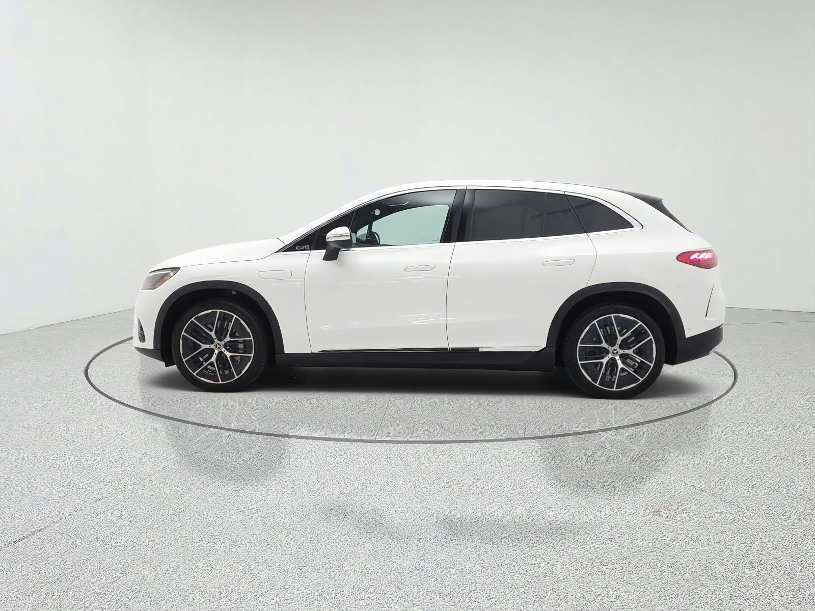Certified Used 2023 Polar White Mercedes-Benz EQE 350 4MATIC® SUV image 8