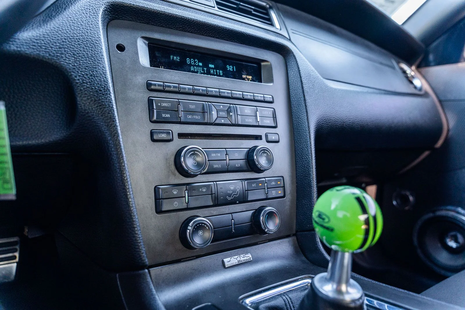 Used 2014 Green Ford GT image 29