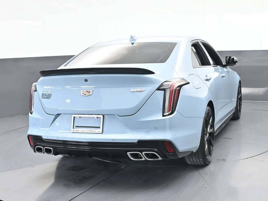 Used 2025 Drift Metallic Cadillac V-Series image 4