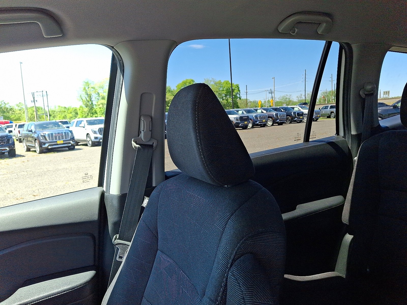2019 Honda Pilot EX - Photo 14