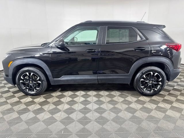 Used 2022 Black Chevrolet LT image 7