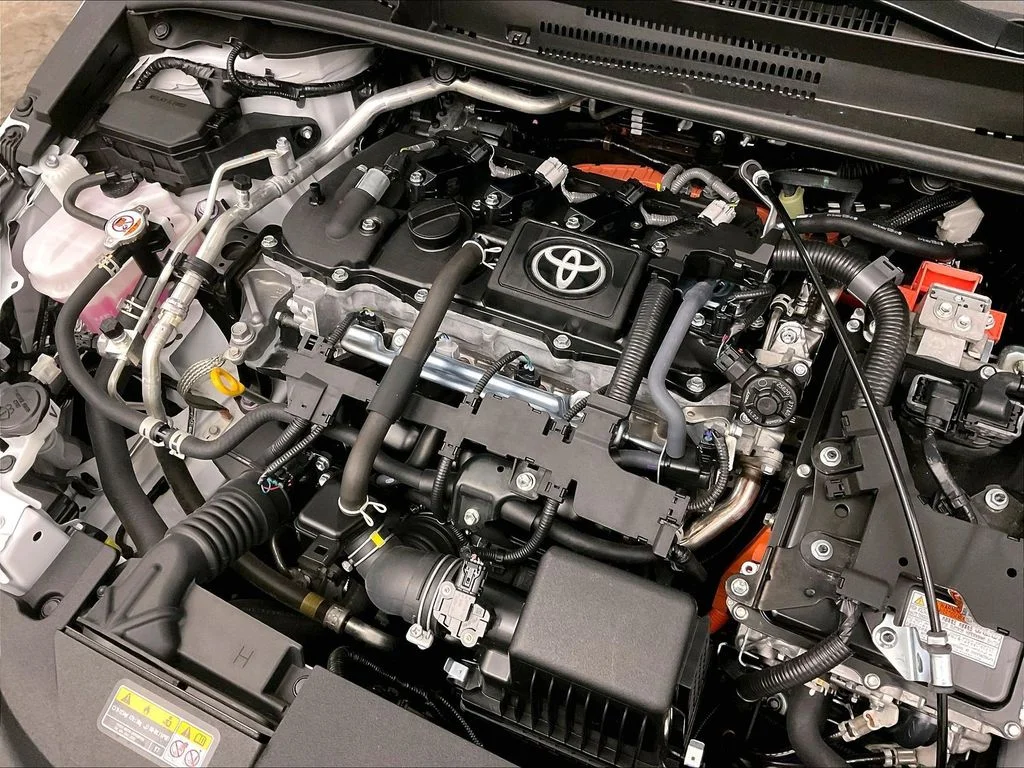 Used 2026 White Toyota LE image 38
