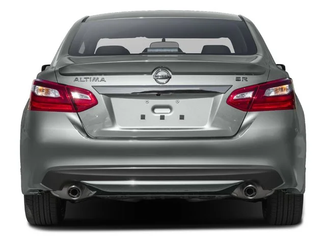 Used 2016 Gun Metallic Nissan 2.5 SR image 8