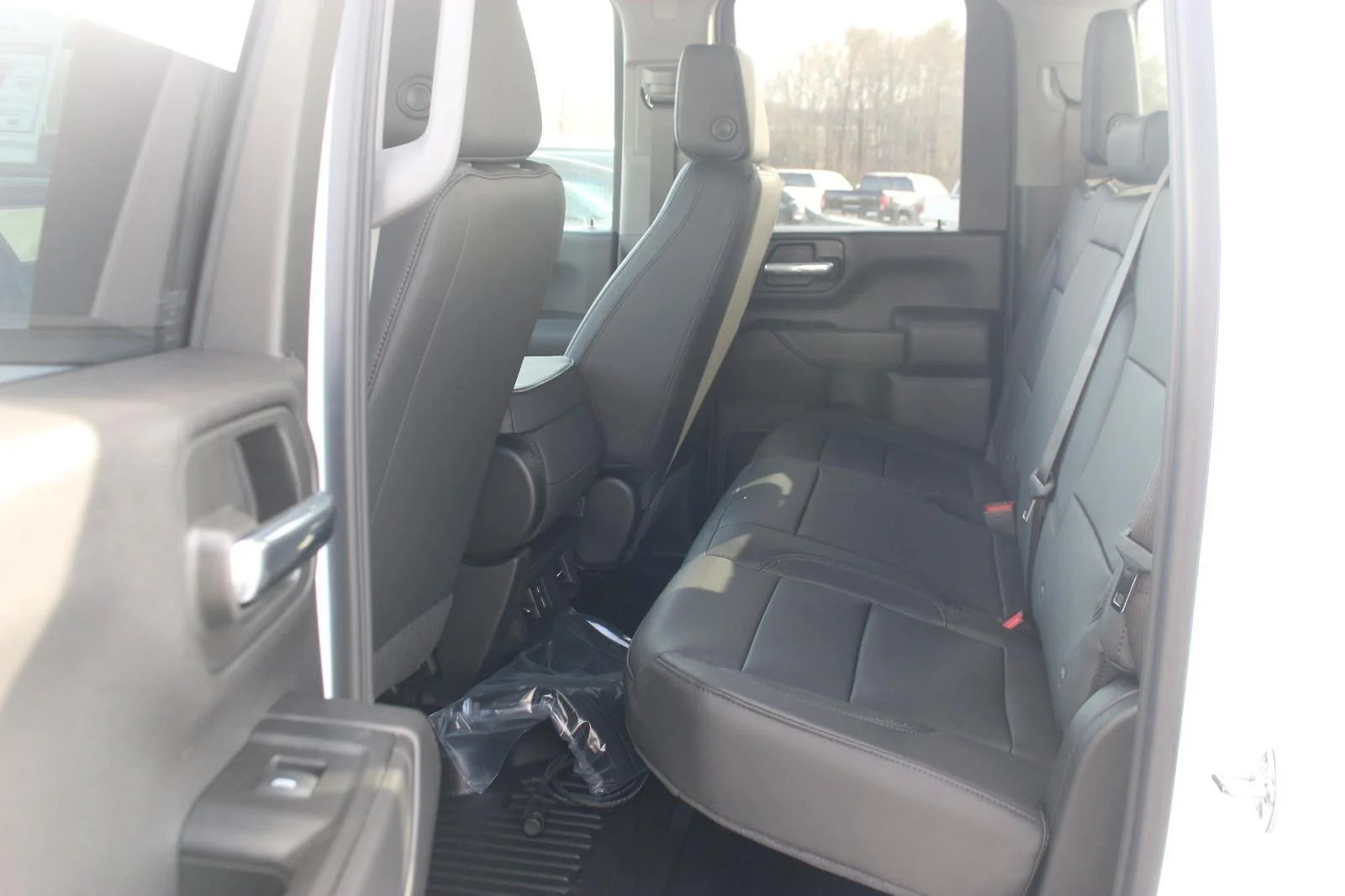 New 2026 Summit White GMC Pro image 12