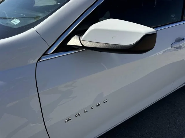 Used 2025 White Chevrolet LT image 11