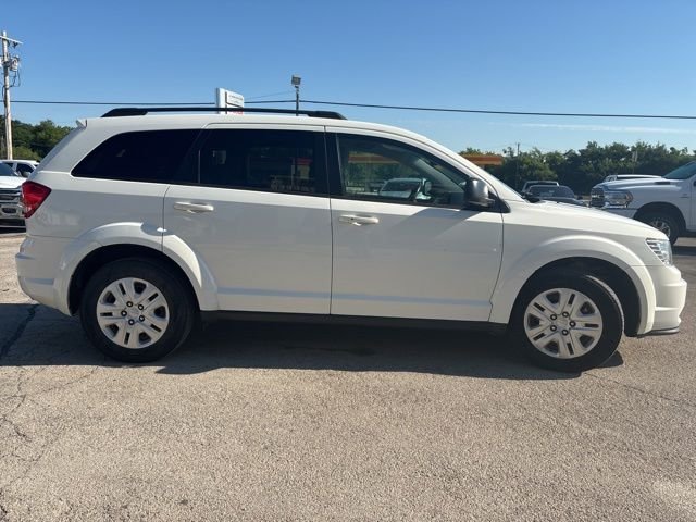 Used 2015 White Dodge SE image 6