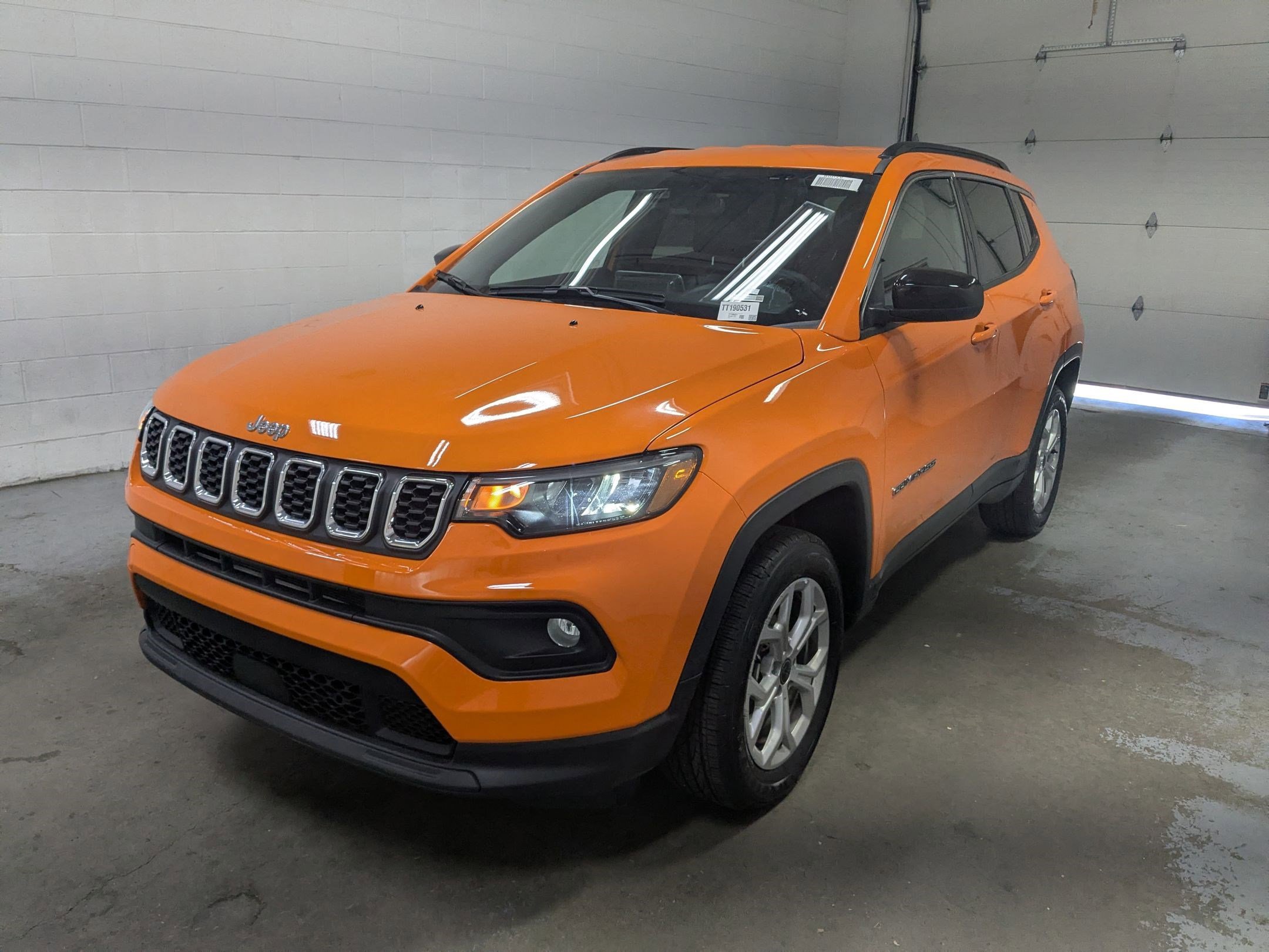 New 2026 Joose Exterior Paint Jeep Latitude image 9