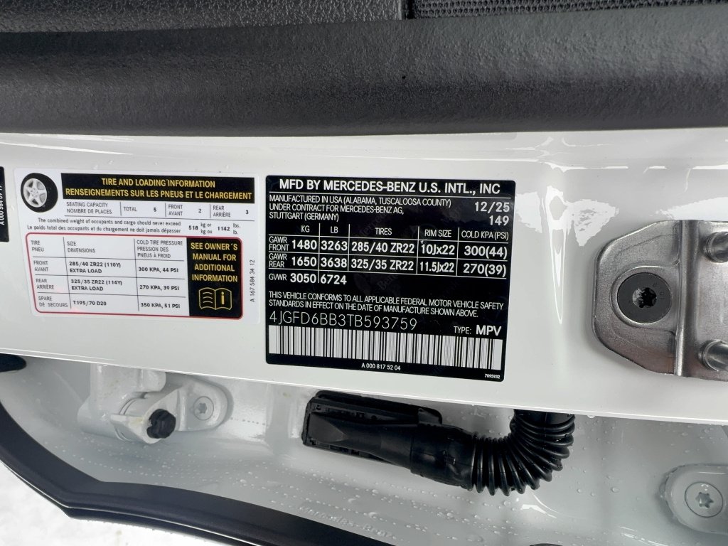 New 2026 Polar White Mercedes-Benz AMG® GLE 53 image 16