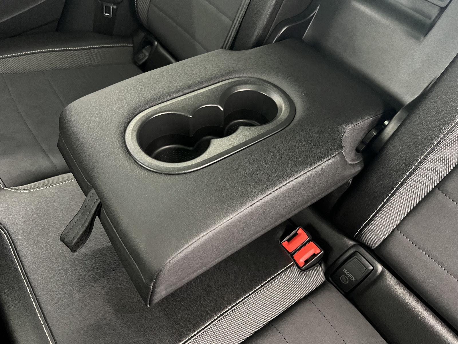 2023 Volkswagen Taos SE - Photo 26