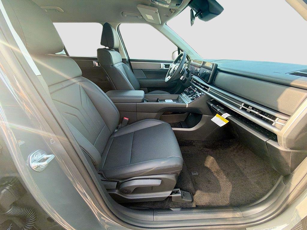 New 2026 Hampton Gray Hyundai SEL FWD image 21