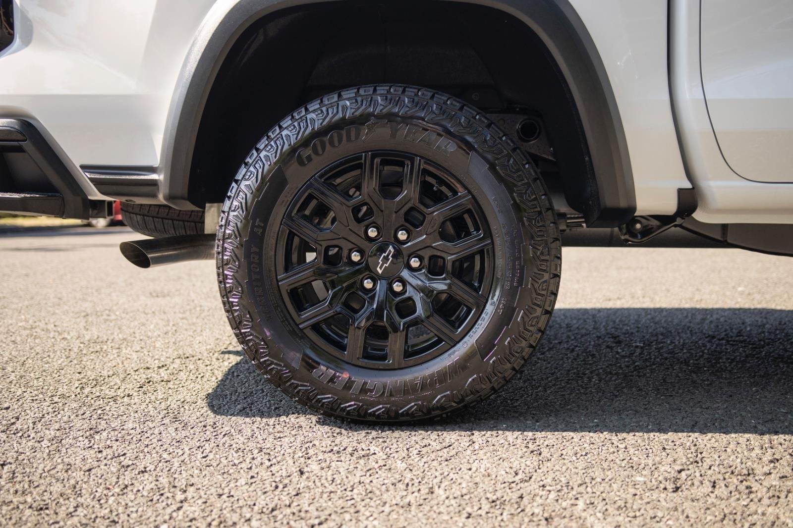2026 Chevrolet Colorado Trail Boss - Photo 11