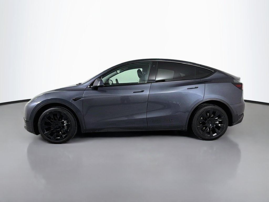 Used 2022 Gray Tesla Long Range image 8