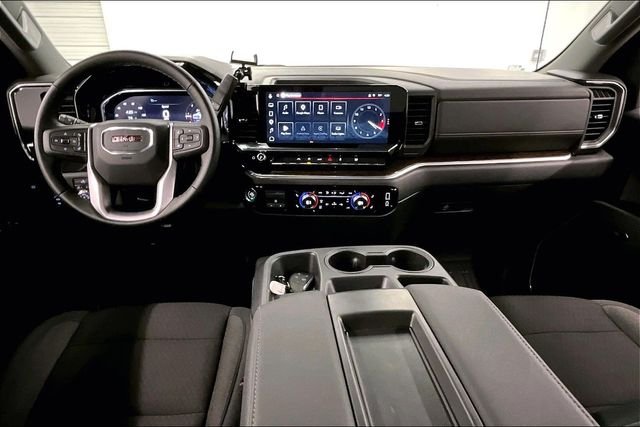 Used 2026 Onyx Black GMC Elevation image 18