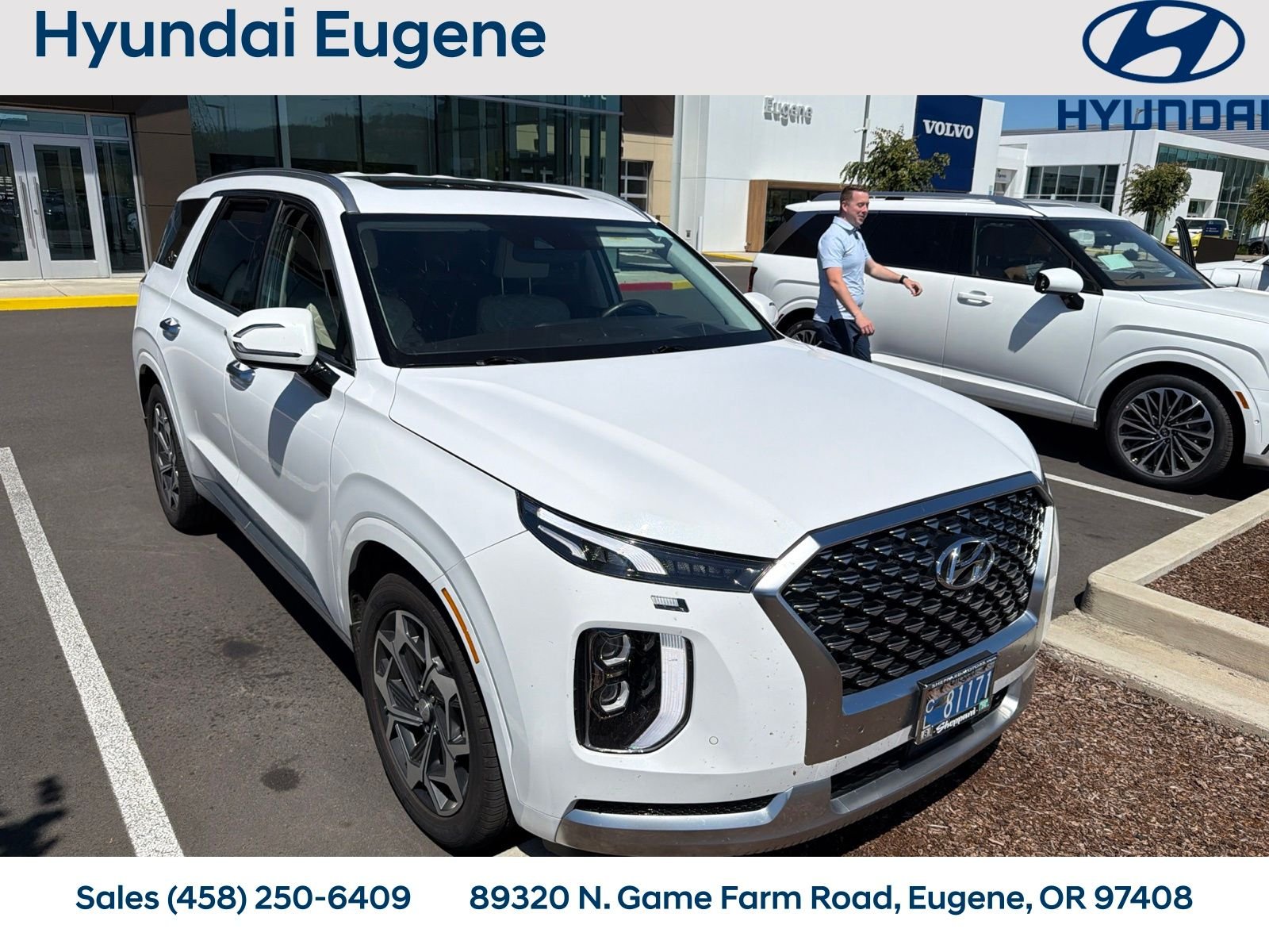 Used 2021 White Hyundai Calligraphy image 3