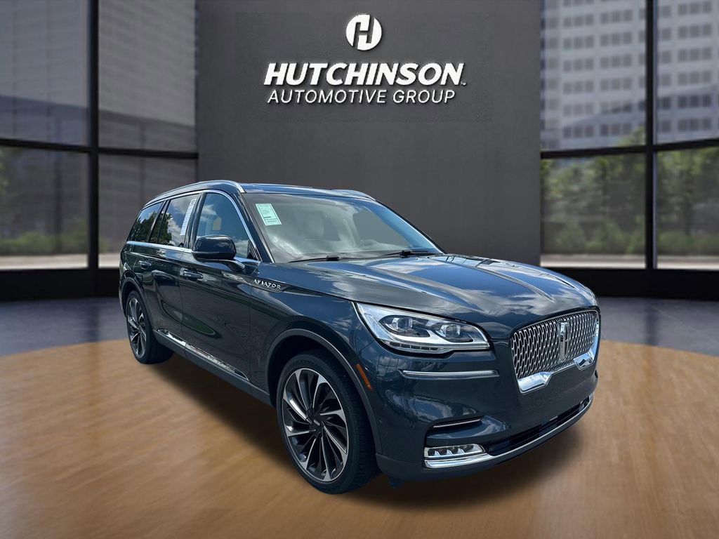2022 Lincoln Aviator Reserve AWD's photo