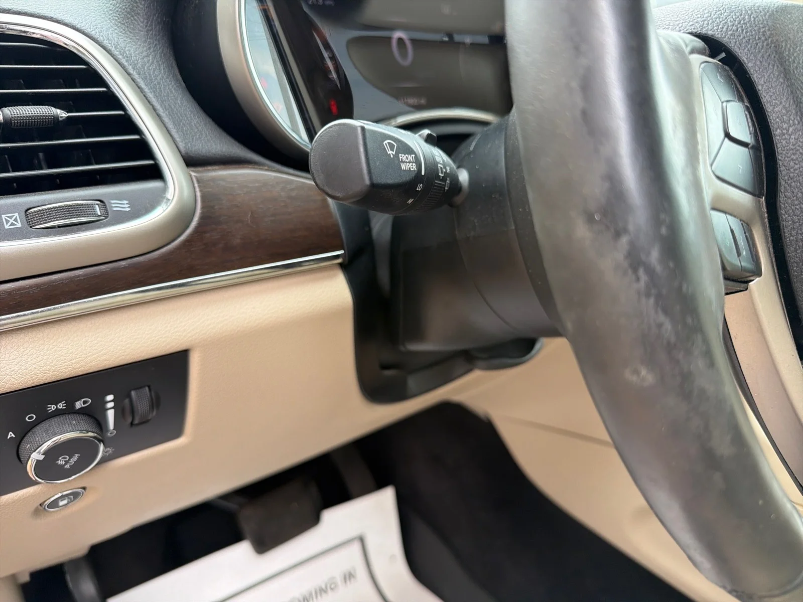 Used 2017 Velvet Red Pearlcoat Jeep Limited image 20