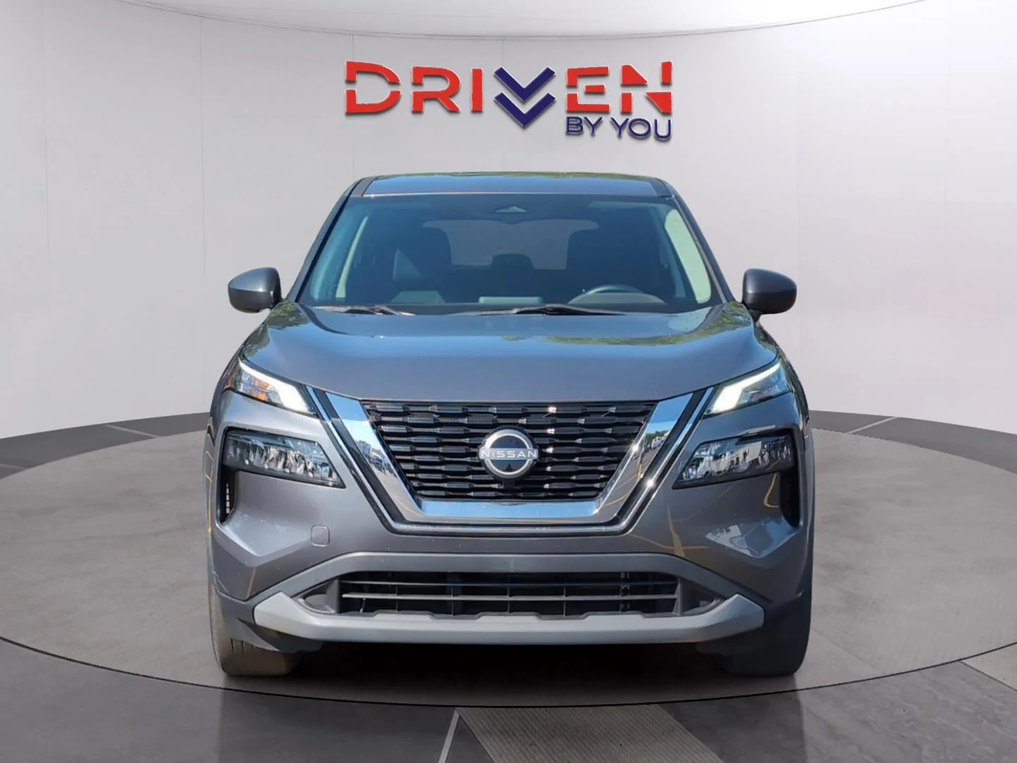 Used 2023 Gun Metallic Nissan S image 8