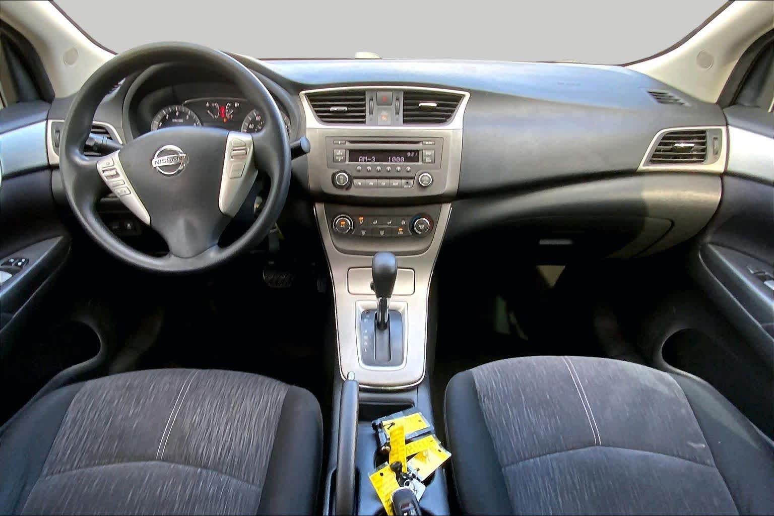 Used 2014 Aspen White Nissan SV image 15
