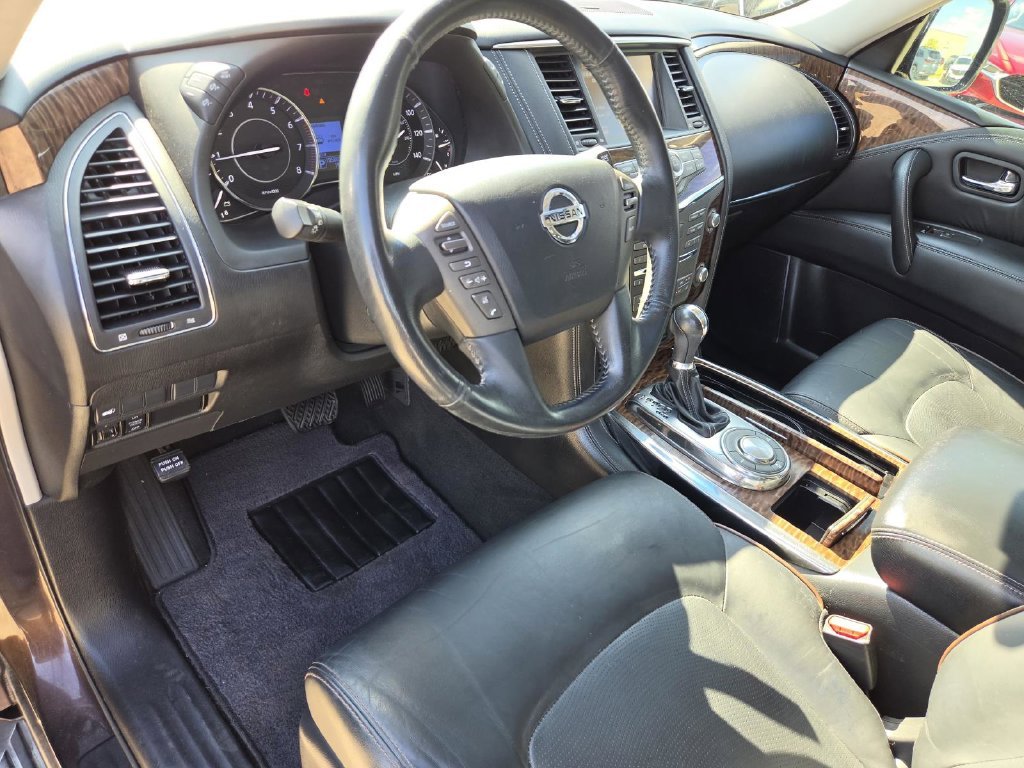 Used 2017 Brown Nissan SL image 23