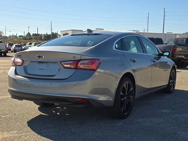 Used 2025 Gray Chevrolet LT image 5