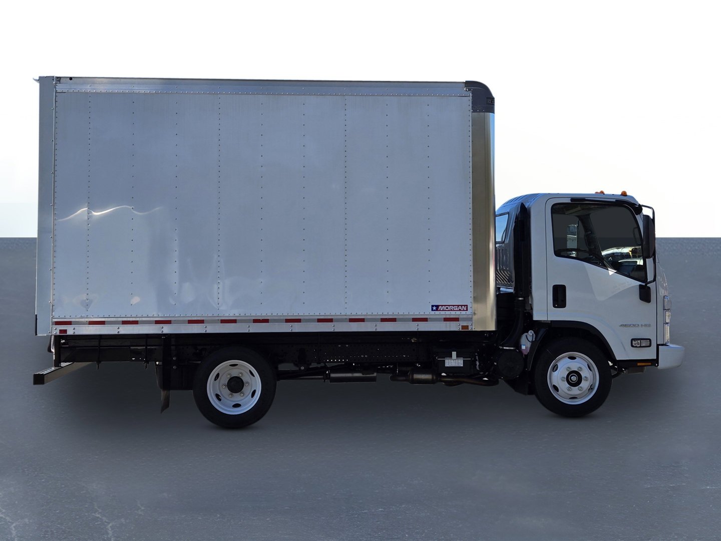New 2025 Arc White Chevrolet  image 5