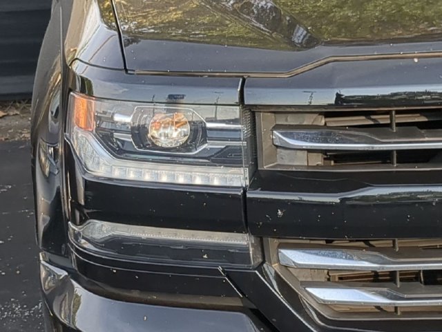 Used 2018 Black Chevrolet LTZ image 4