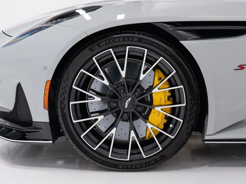 New 2026 Apex Grey w/Lower Livery in Club Sport White Aston Martin S Volante image 43