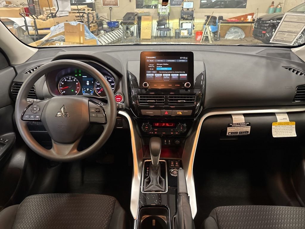 Used 2024 White Mitsubishi Ralliart image 16
