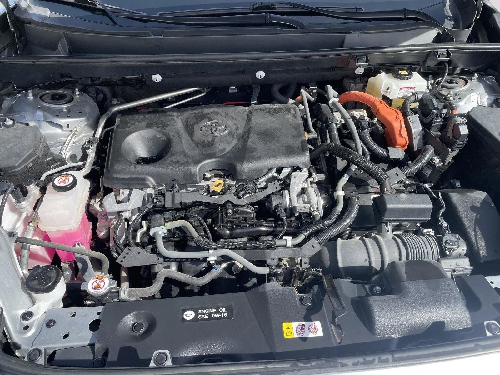 Used 2021 Silver Sky Metallic Toyota Hybrid XLE image 20
