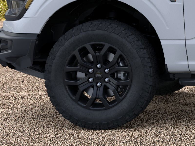 New 2025 Space White Metallic Ford Tremor® image 49