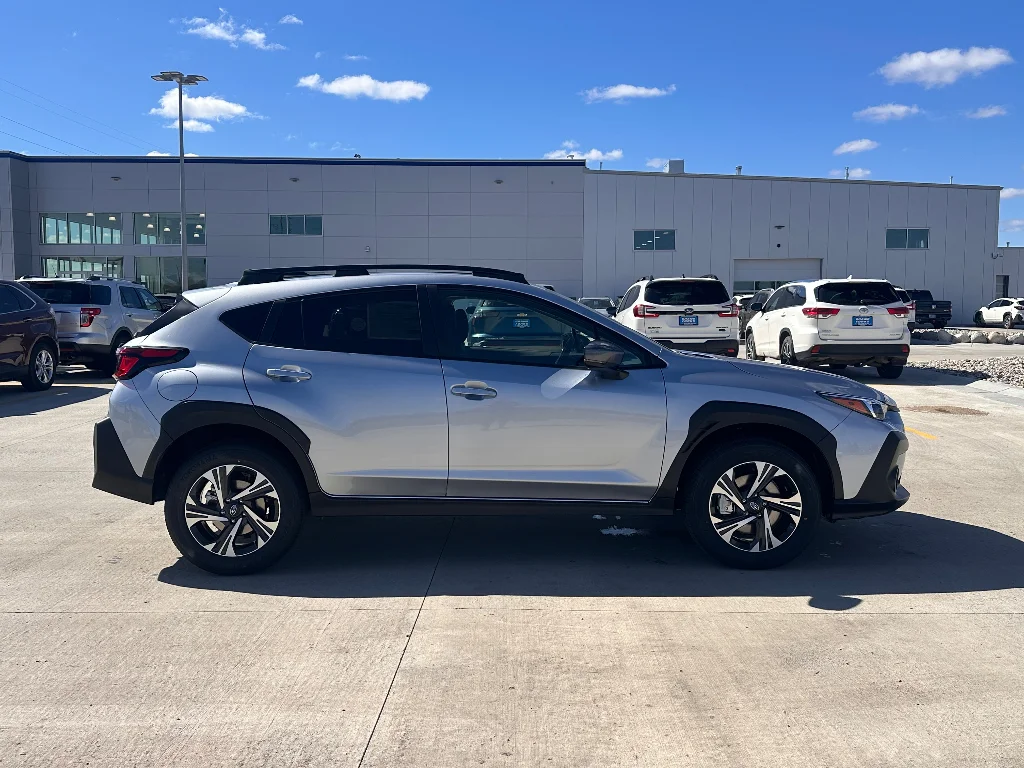 New 2026 ICE SILVER METALLIC Subaru Premium image 4