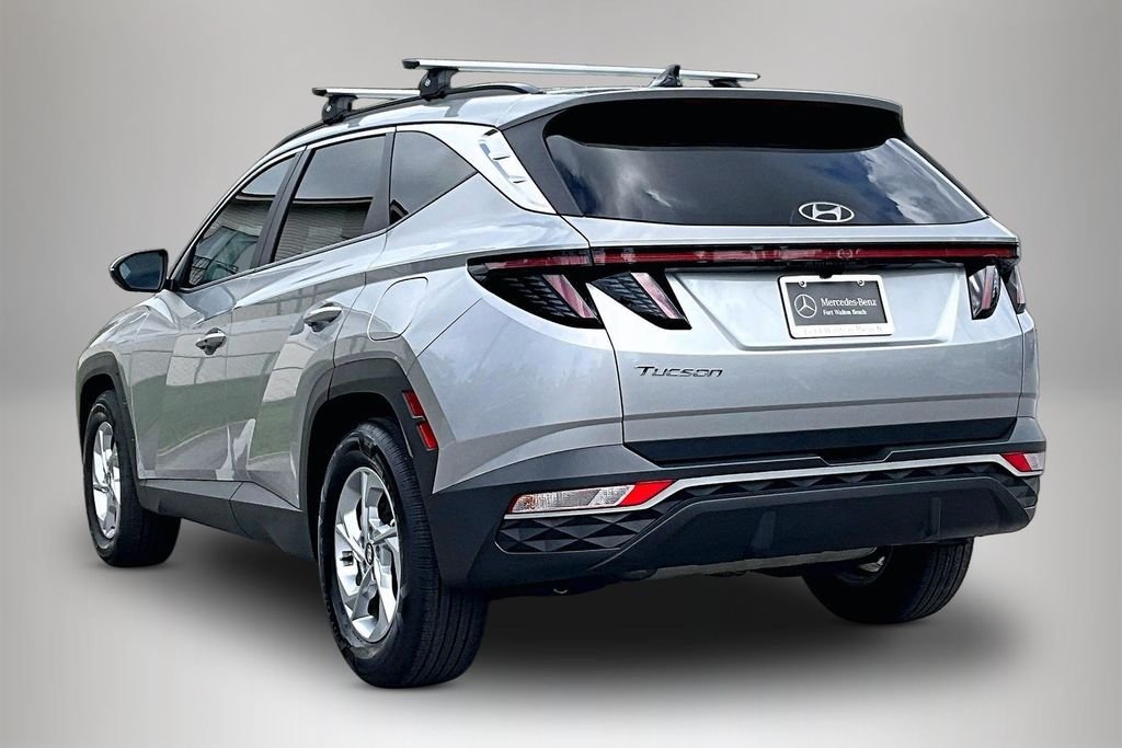 Used 2022 Silver Hyundai SEL image 4