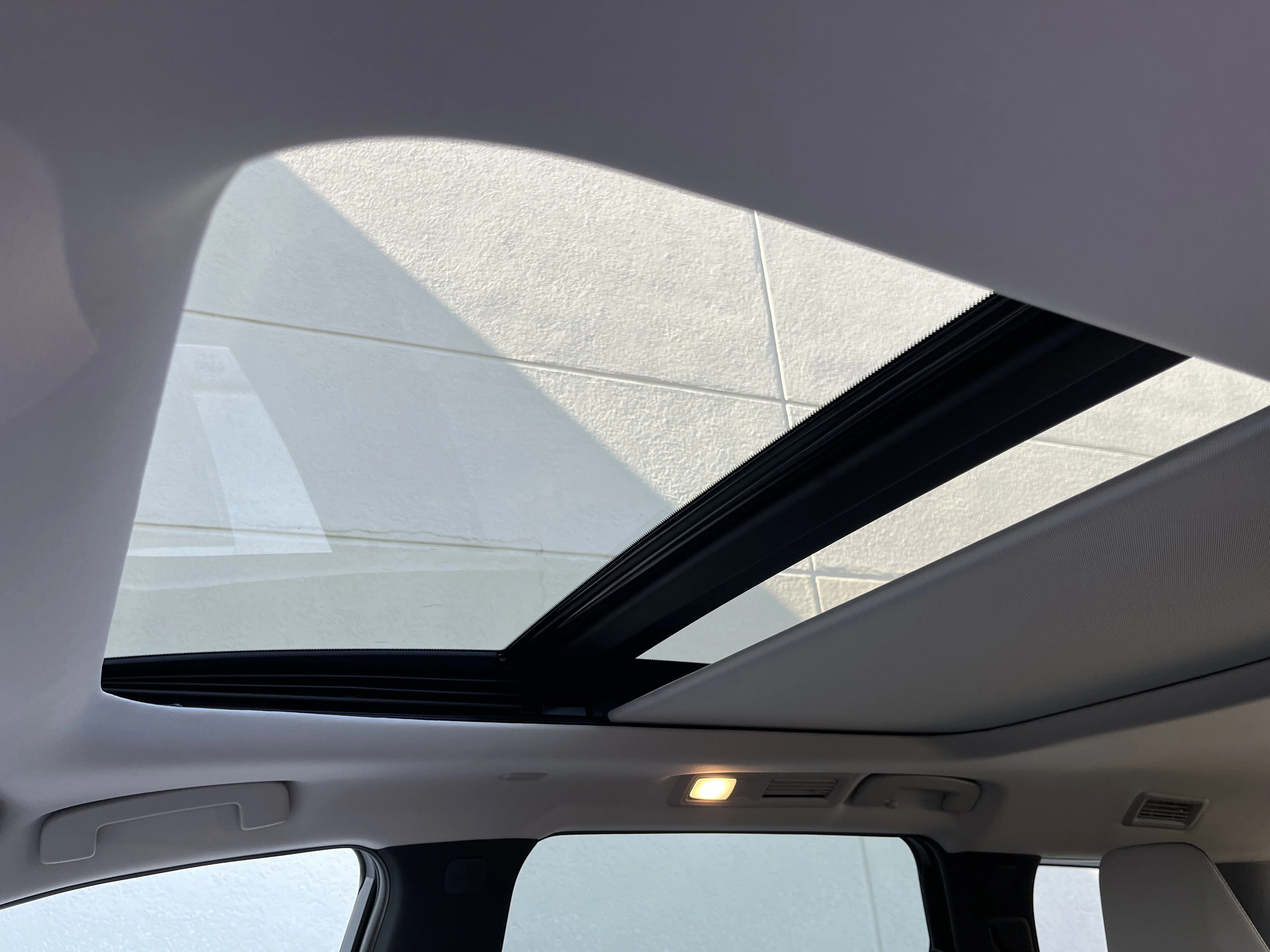 New 2027 Mineral Black INFINITI LUXE image 28