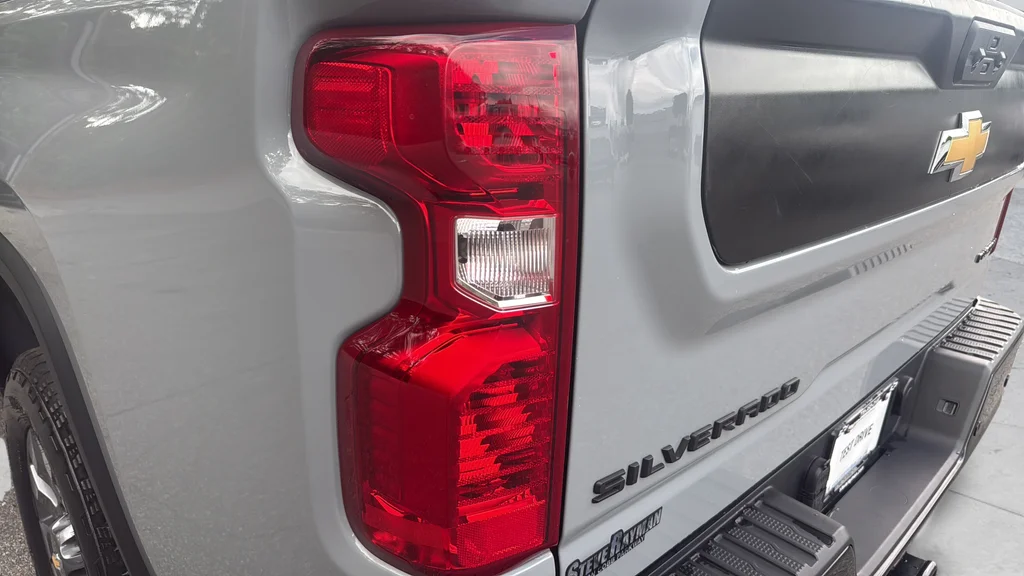 Used 2024 Gray Chevrolet Custom image 29