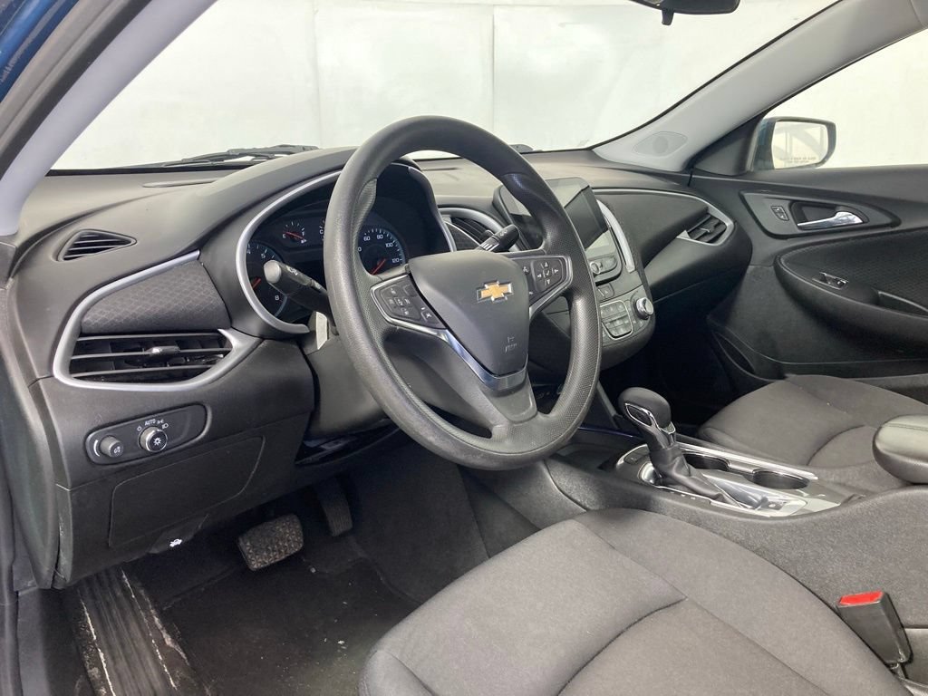 Used 2024 Lakeshore Blue Metallic Chevrolet 1LT image 14