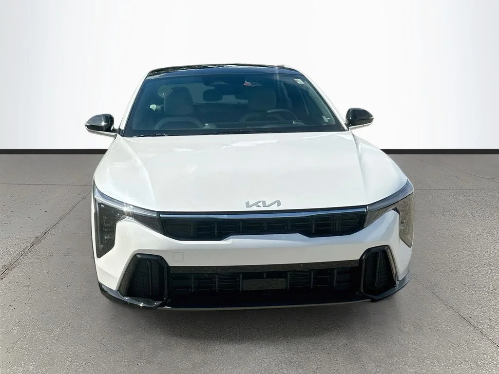 New 2026 Snow White Pearl Kia GT-Line image 2