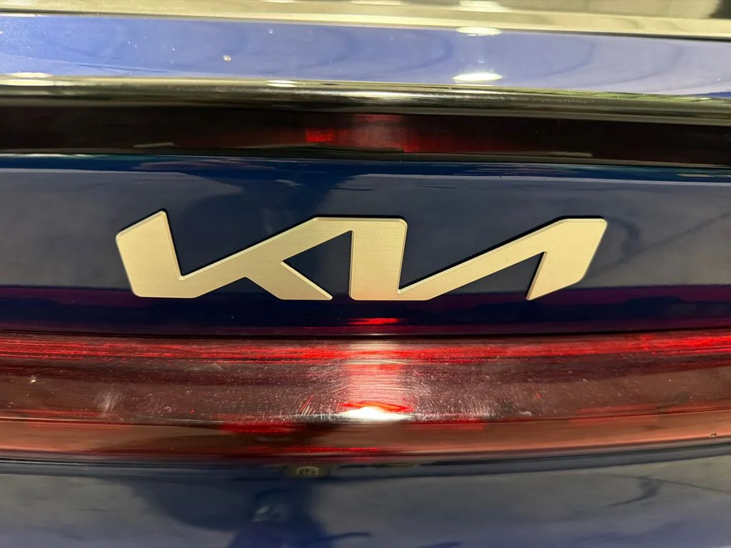 Used 2024 Sapphire Blue Kia GT-Line image 9