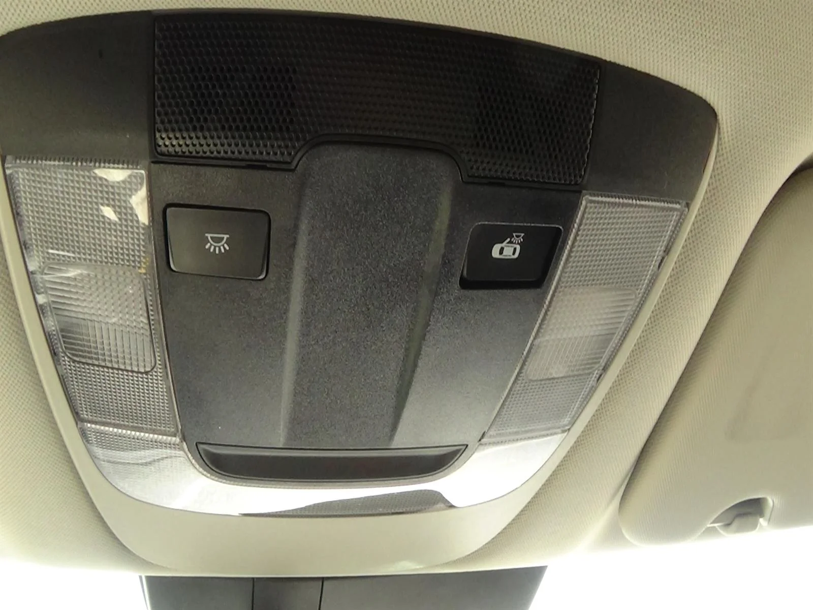 Used 2025 Ebony Black (eb) Kia LX image 26