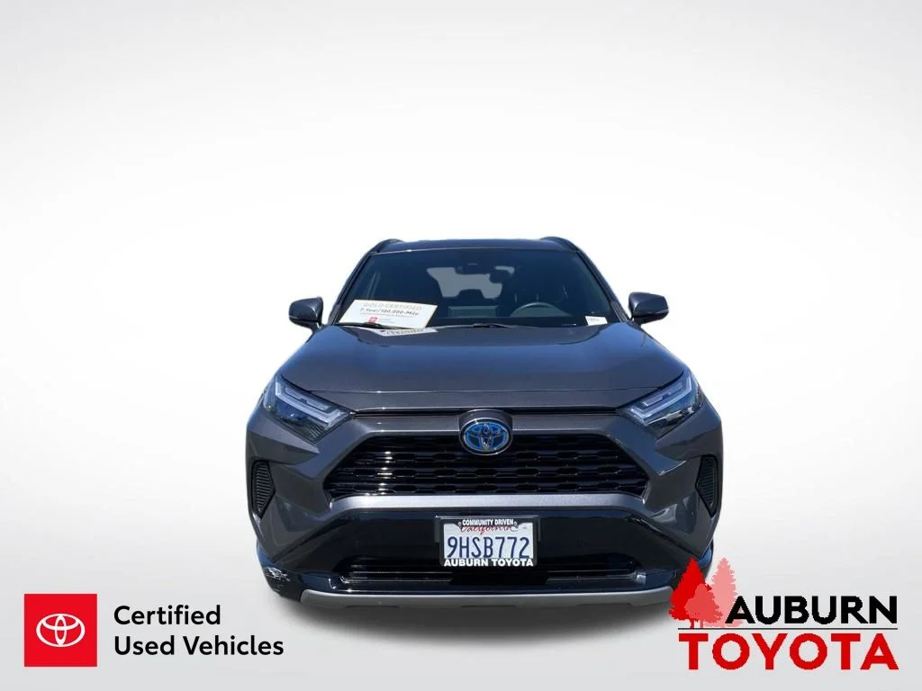 Used 2023 Magnetic Gray Metallic Toyota SE image 3