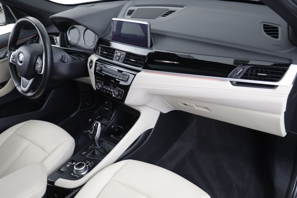 Used 2021 Mineral Grey Metallic BMW xDrive28i image 21
