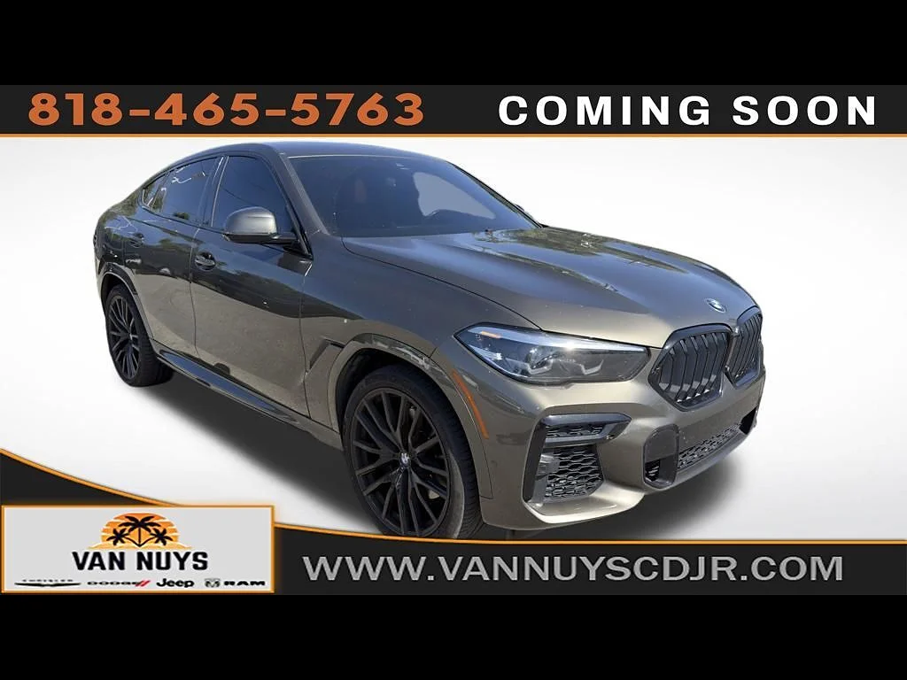 Used 2023 Manhattan Green Metallic BMW xDrive40i image 1