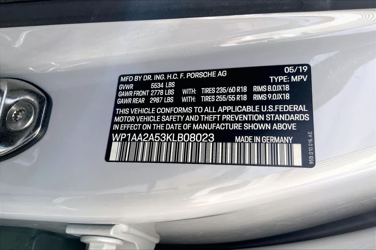 Used 2019 Carrara White Metallic Porsche  image 36