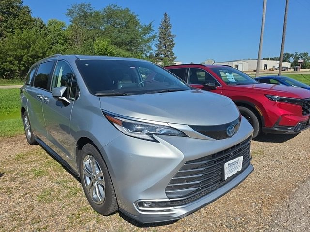 2021 Toyota Sienna Platinum