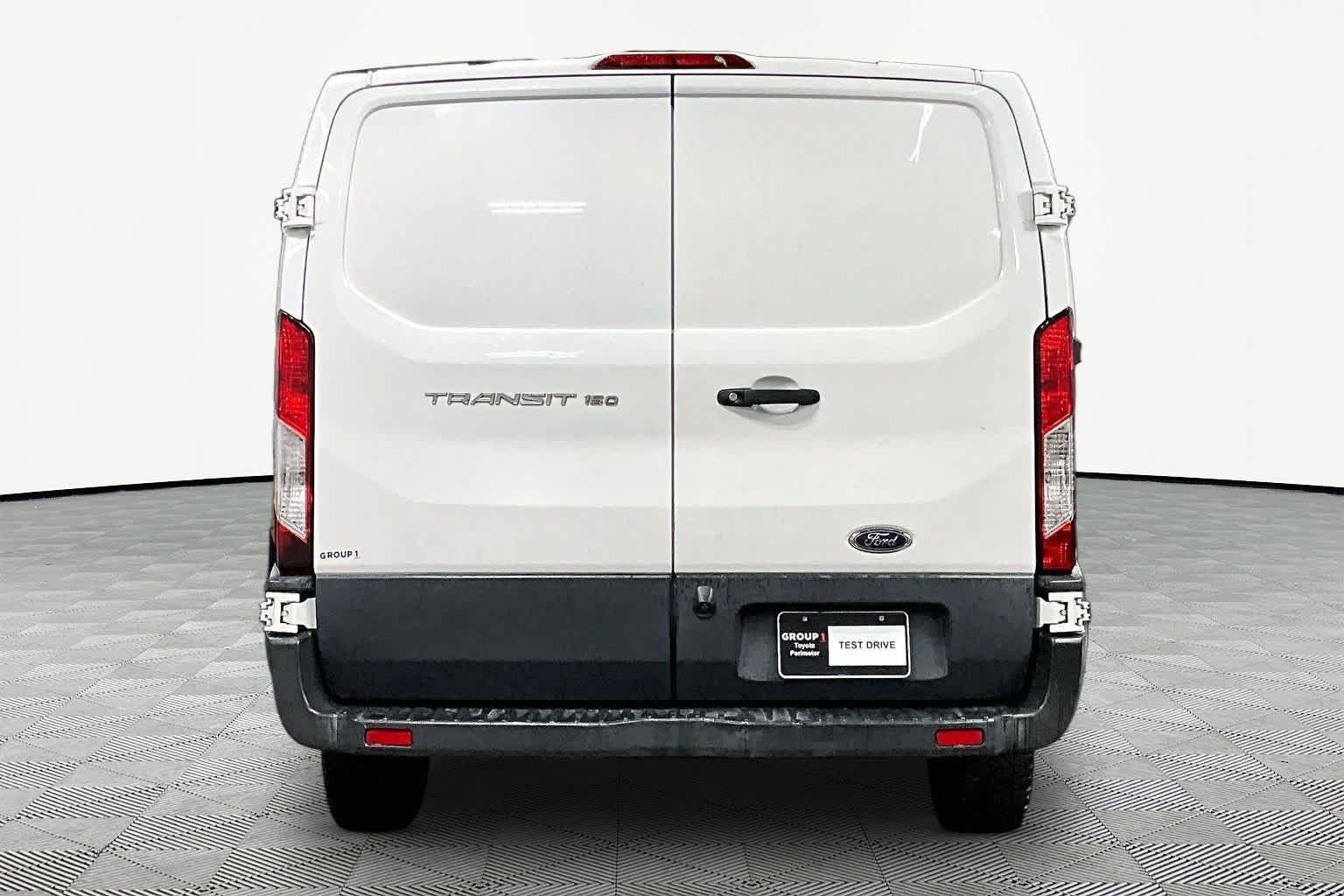 Used 2018 Oxford White Ford  image 5