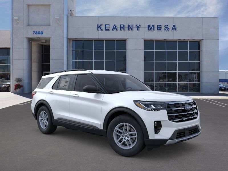 New 2026 Star White Metallic Tri-Coat Ford Active image 36