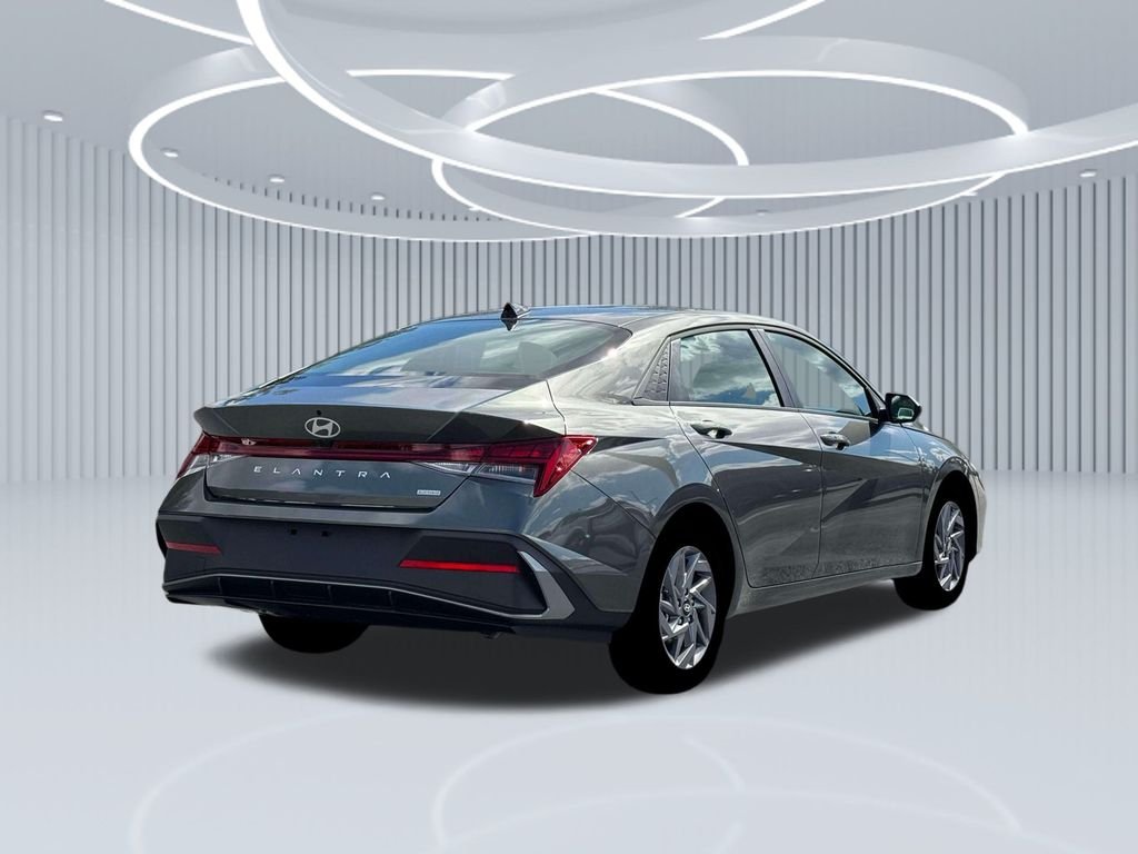 New 2026 Gray Hyundai Blue image 26