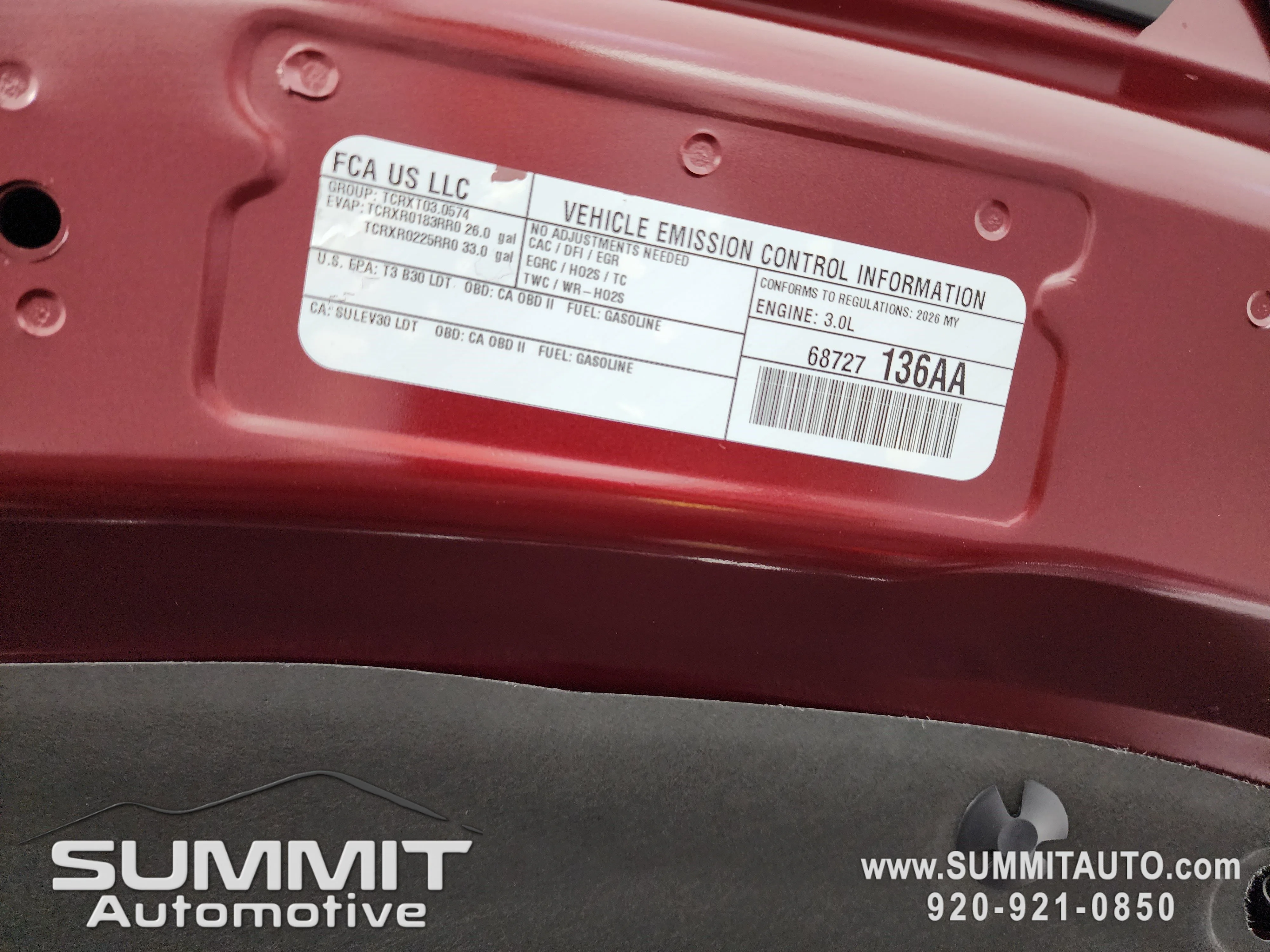 New 2026 Delmonico Red Pearl-Coat Exterior Paint RAM Laramie image 24