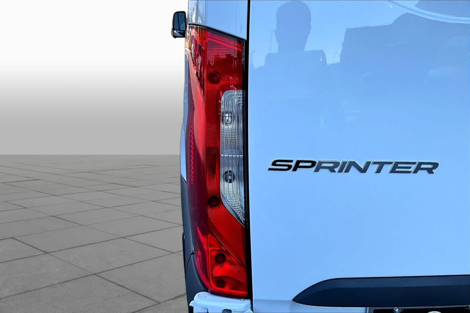 New 2026 Arctic+White Mercedes-Benz  image 14