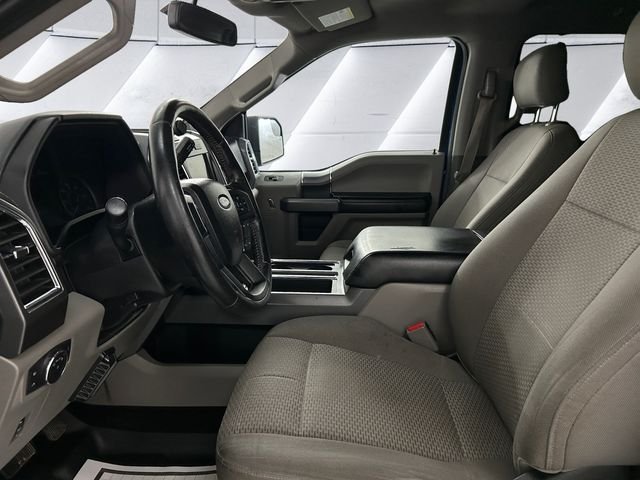 Used 2017 Blue Ford XLT image 7
