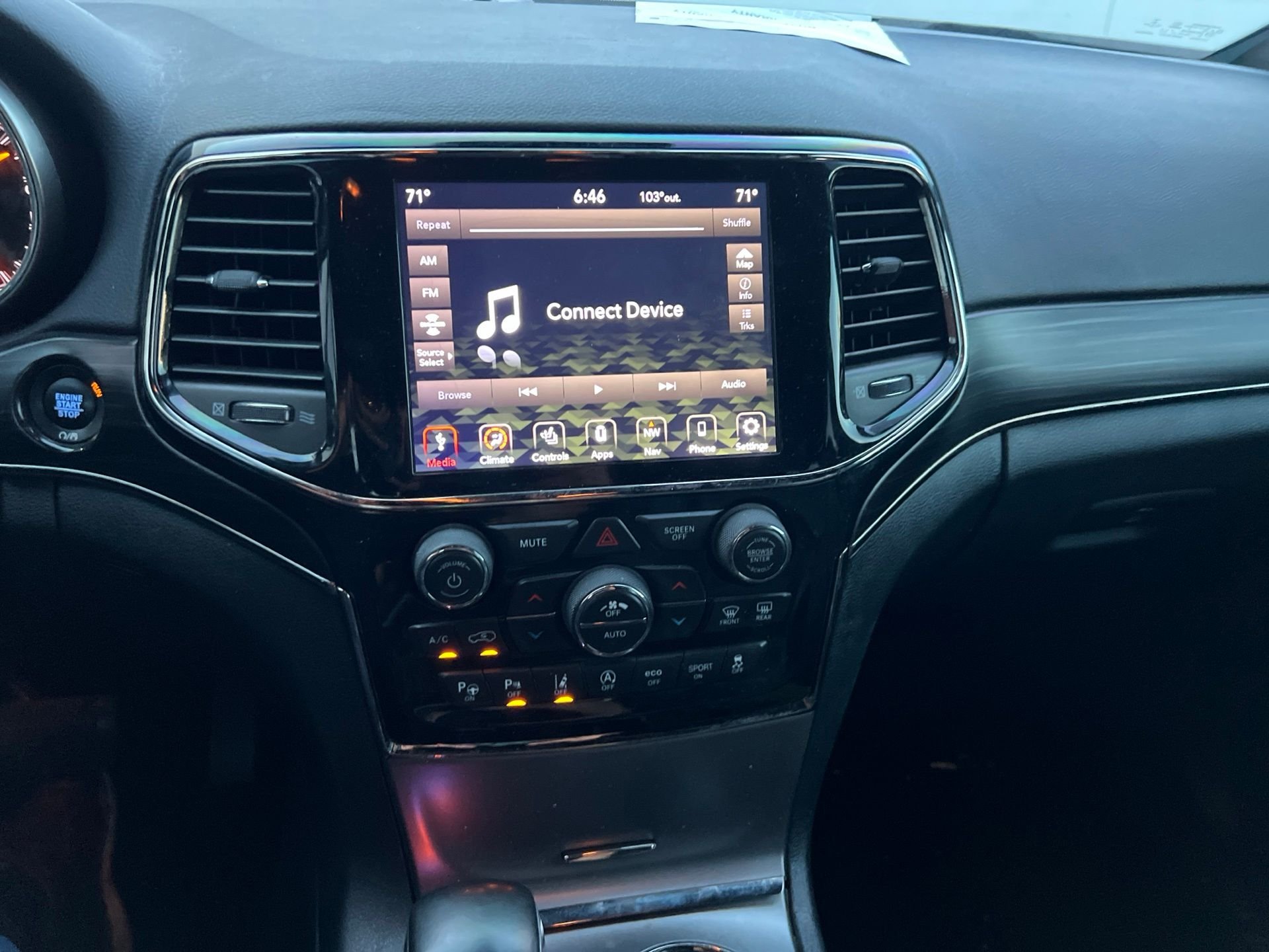 Used 2019 Blue Jeep Limited image 33